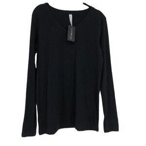 Zeana Outfitters Silver Icing NWT All Seasons black V neck long sleeve t-shirt